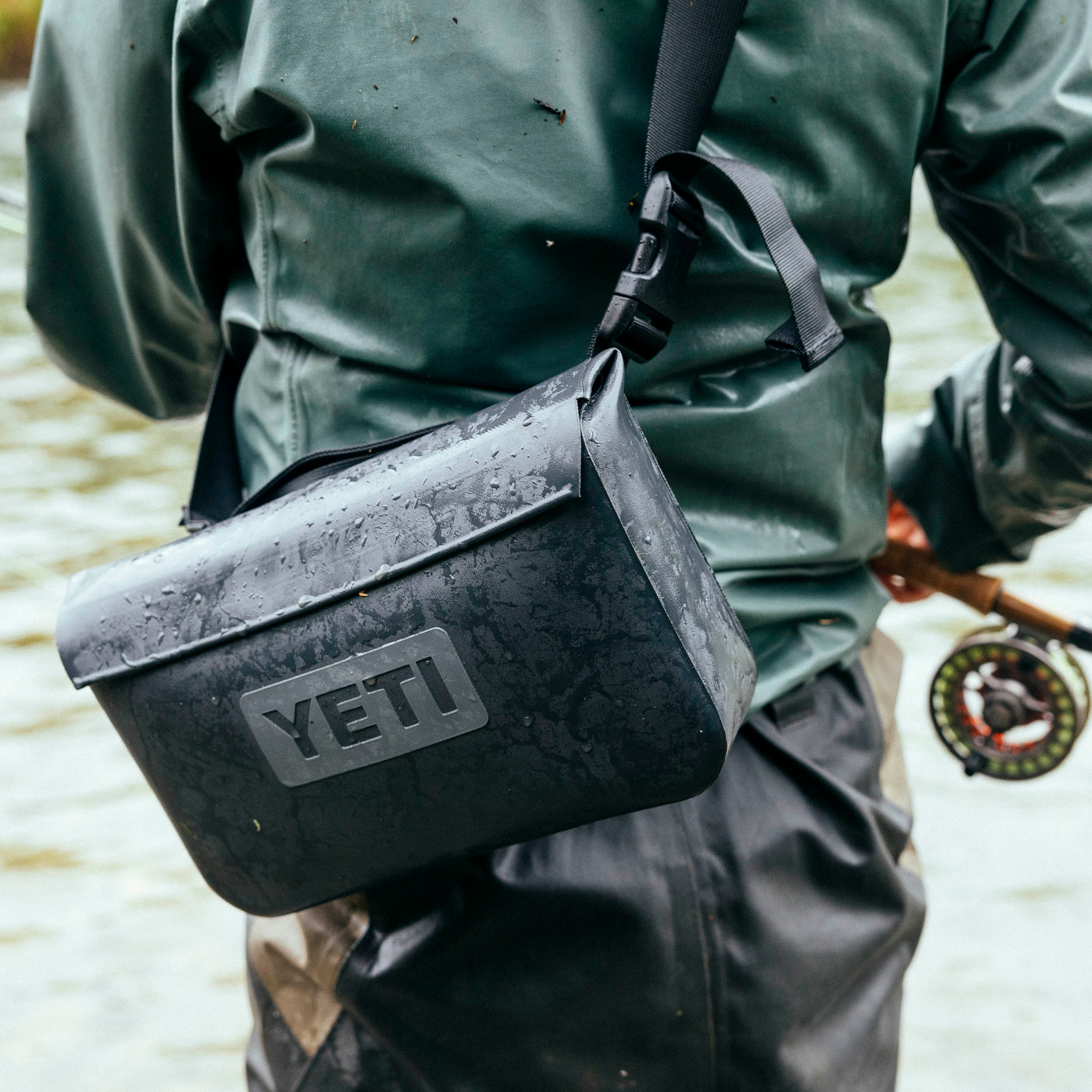 3L Waterproof Gear Case, Black, large