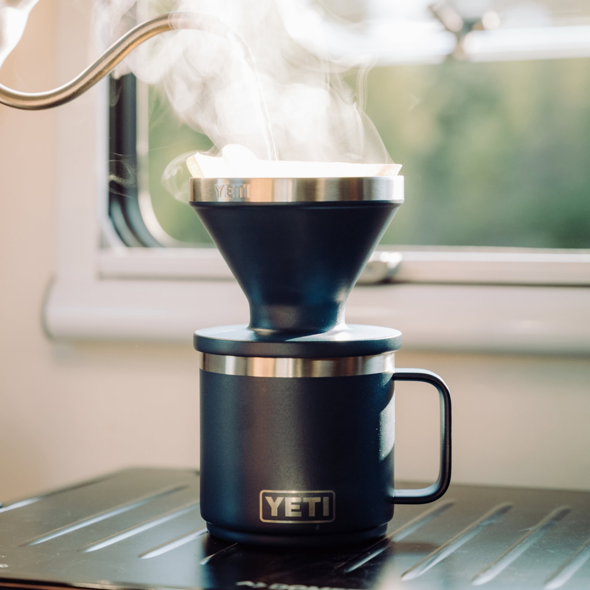 Pour Over, White, large