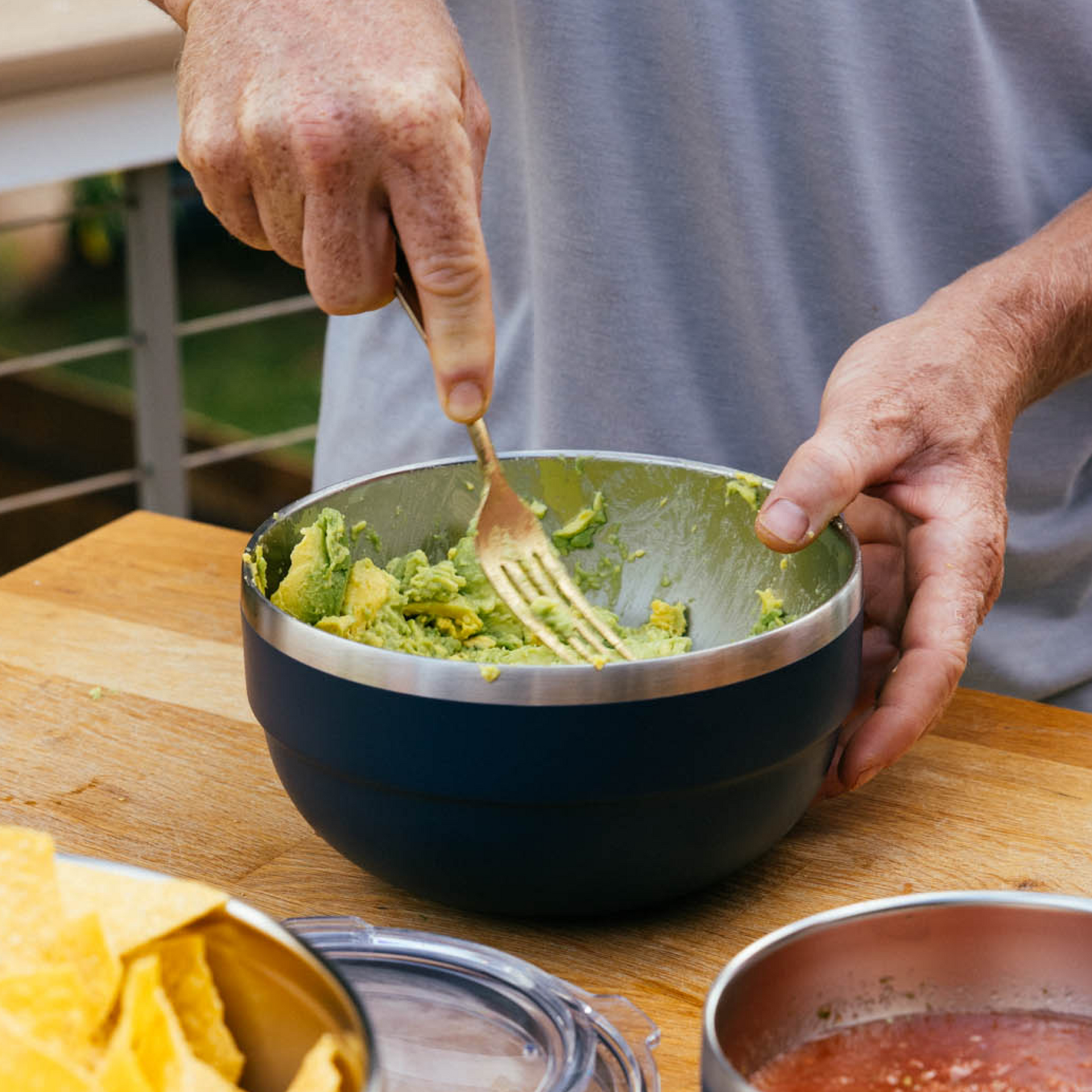2 QT Insulated Bowl, Navy, large